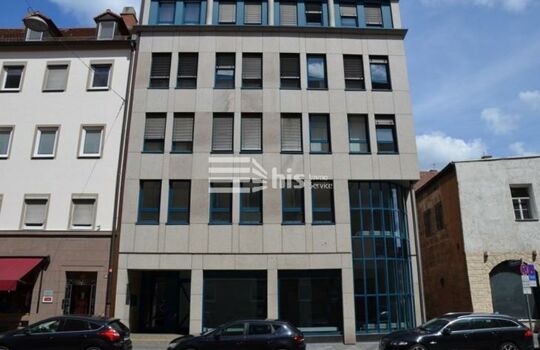 Nürnberg Lorenz || ab ca. 180 m² || EUR 13,00