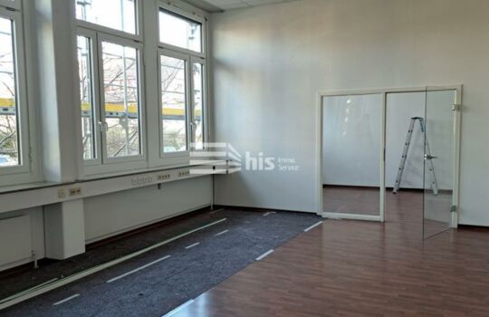 Büro groß