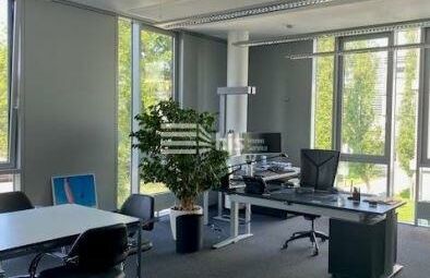 Büro 1