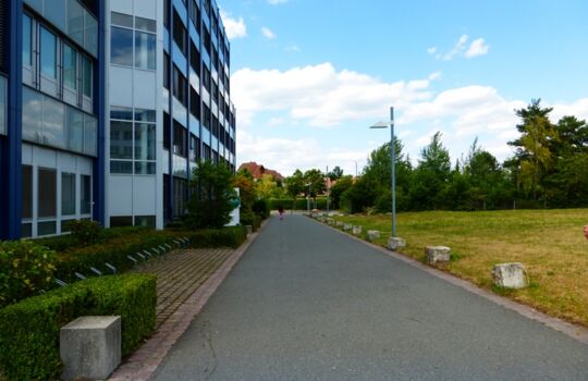 Gebäuderückseite
