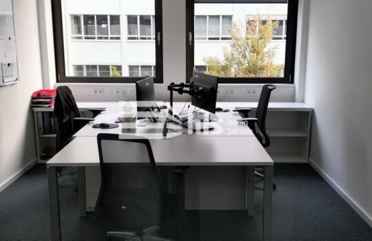 Büro 3